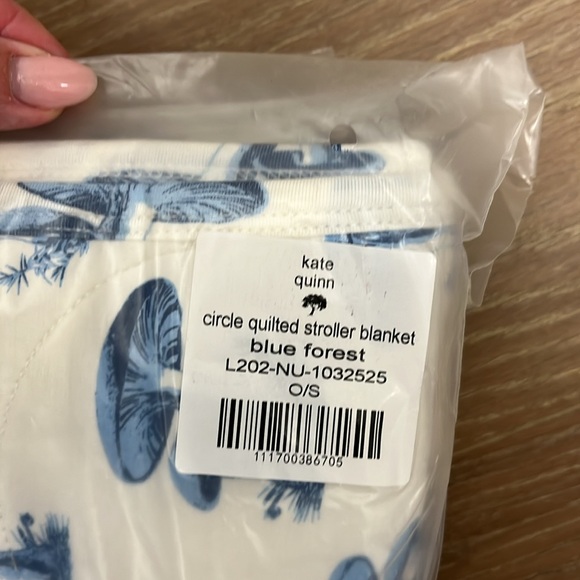 Kate Quinn Blue Forest Mushroom Quilt - Picture 6 of 6